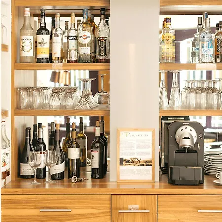 Hotel Cézanne Boutique-hôtel 4*